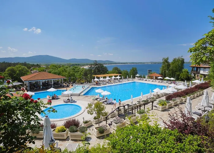 Santa Marina Holiday Village
