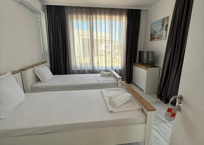 Aurum Villas Smokinya Beach 3