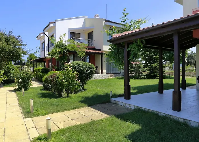 Saint Stefan Villas