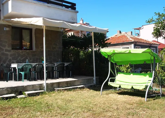 Villa Burkopolis